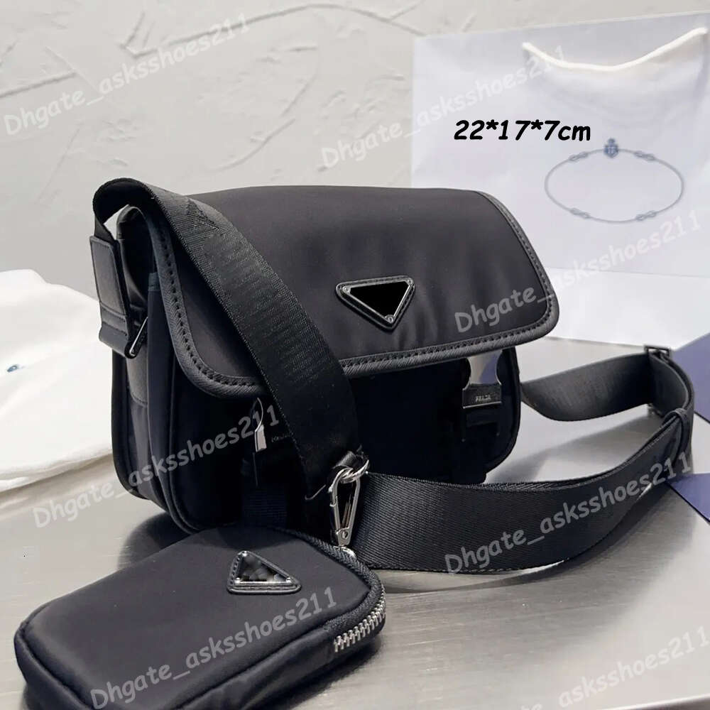 luxury designer reedition triangle cini large square nylon crossbody bags handbag womens clutch with shoulder s luxuryprada pradabagwomen pradacross pradas 8BOO