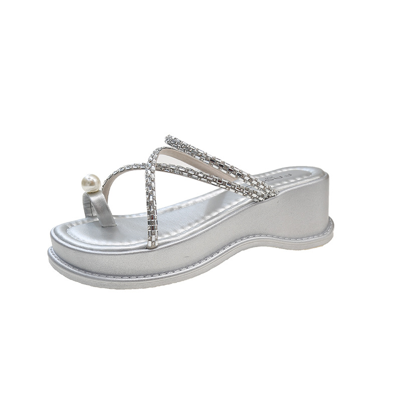 Wind Summer Fashion Small Fairy Cool Slippers Womens Pearl Water Dia Toe Sandals Comfortable Thick Sole Slope Heels Wear Non slip and Free Shipping Lh