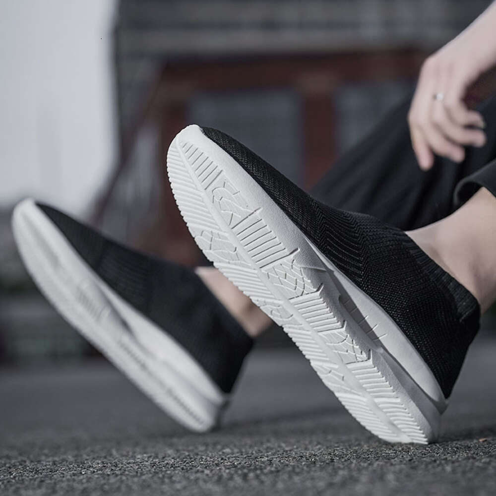 All Casual Fashionable Matching Sneakers Men S Flying Woven Breathable Mesh Cloth Shoes Ddmysaturn