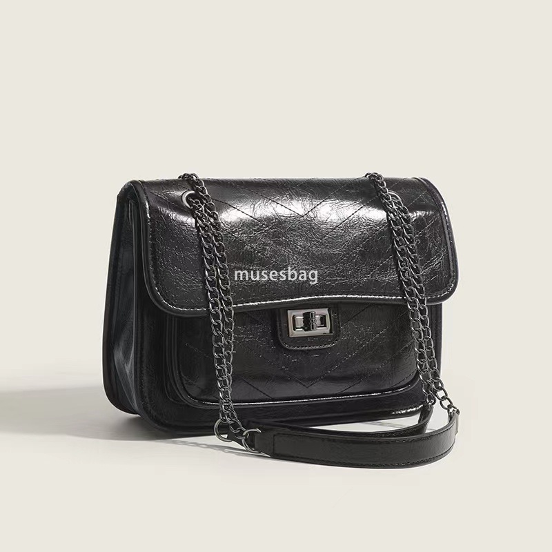 New fashionable shoulder bag casual and versatile handbag white city style crossbody bag niche underarm bag commuting women's bag