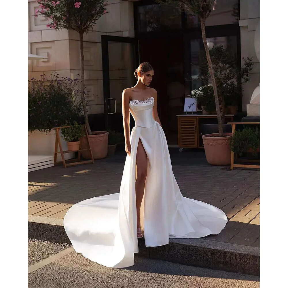 Elegant Pearl Wedding Dresses With Backless Slit A E Ball Gown Strapless Bridal Gowns Back Button Vestido De Novia 0914