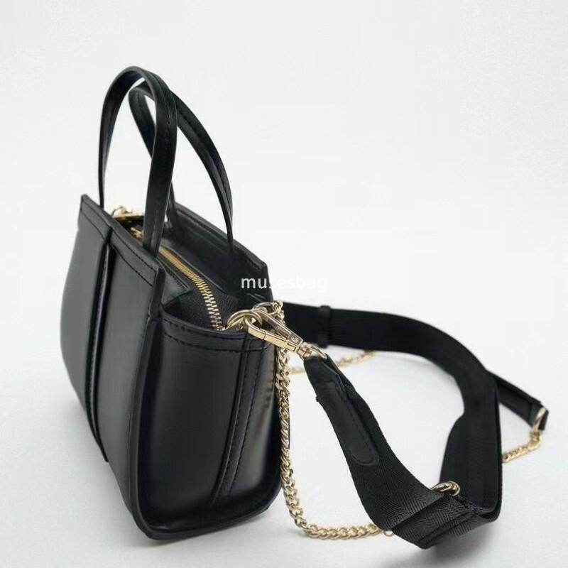 New high-end single shoulder bag niche khaki green mini city leisure handbag gentle and cute lock buckle crossbody bag