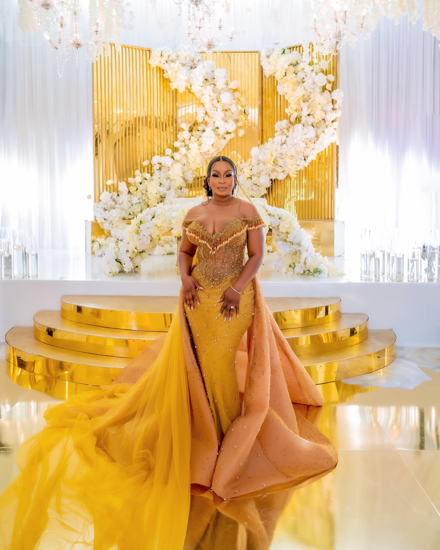 Aso Ebi 2024 Gold Mermaid Prom Dresses Crystals Sequined Detachable Train Evening Party Formal Second Reception Birthday Enagement Thanksgiving Dress 