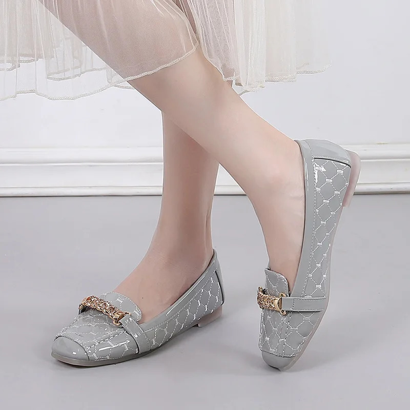 Woman Relax Square Toe Rhinestone Soft Bottom Cute Shoes Metal Casual Pink Black Flats Female Decoration Soft Skin Loafers 240605