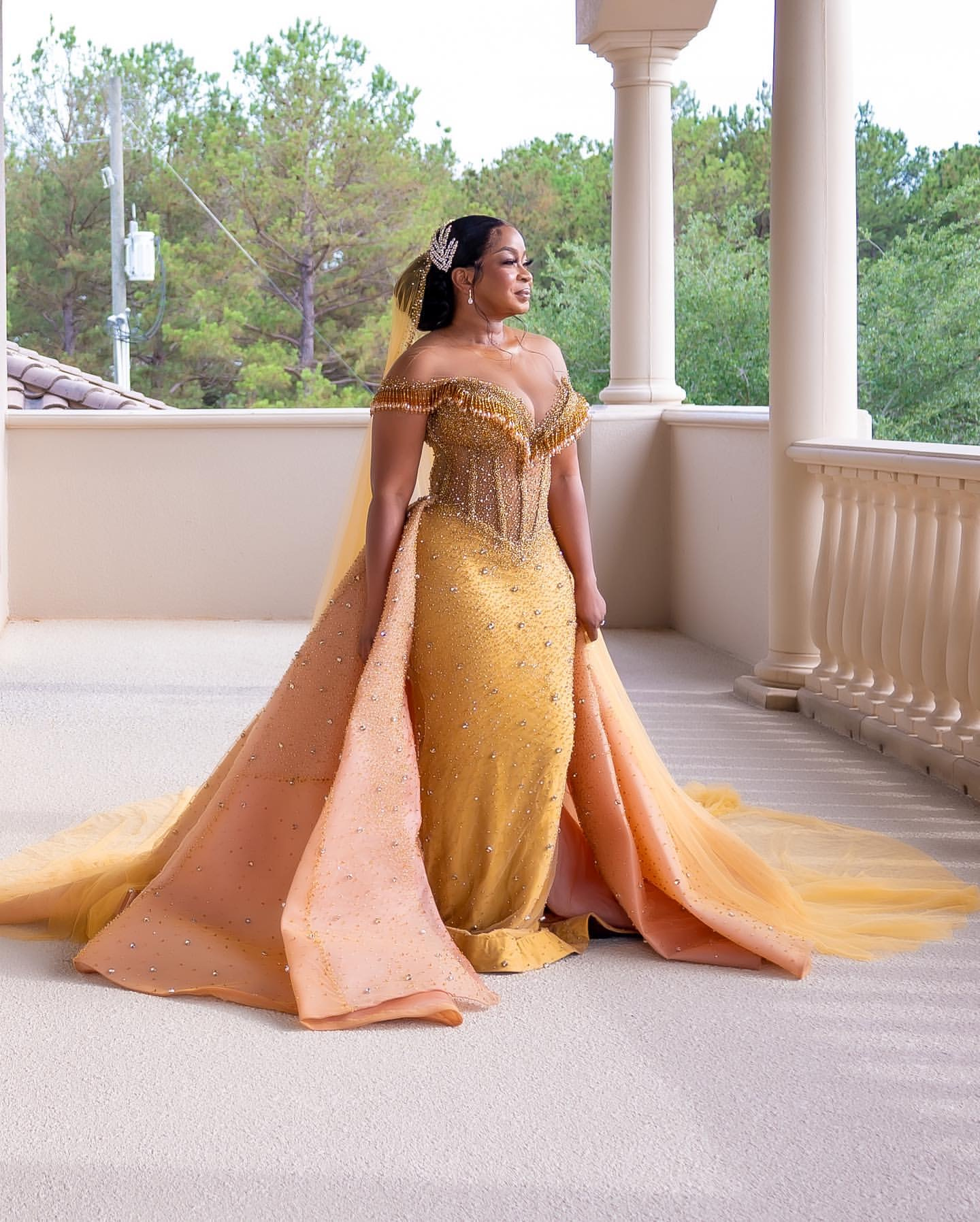 Aso Ebi 2024 Gold Mermaid Prom Dresses Crystals Sequined Detachable Train Evening Party Formal Second Reception Birthday Enagement Thanksgiving Dress 