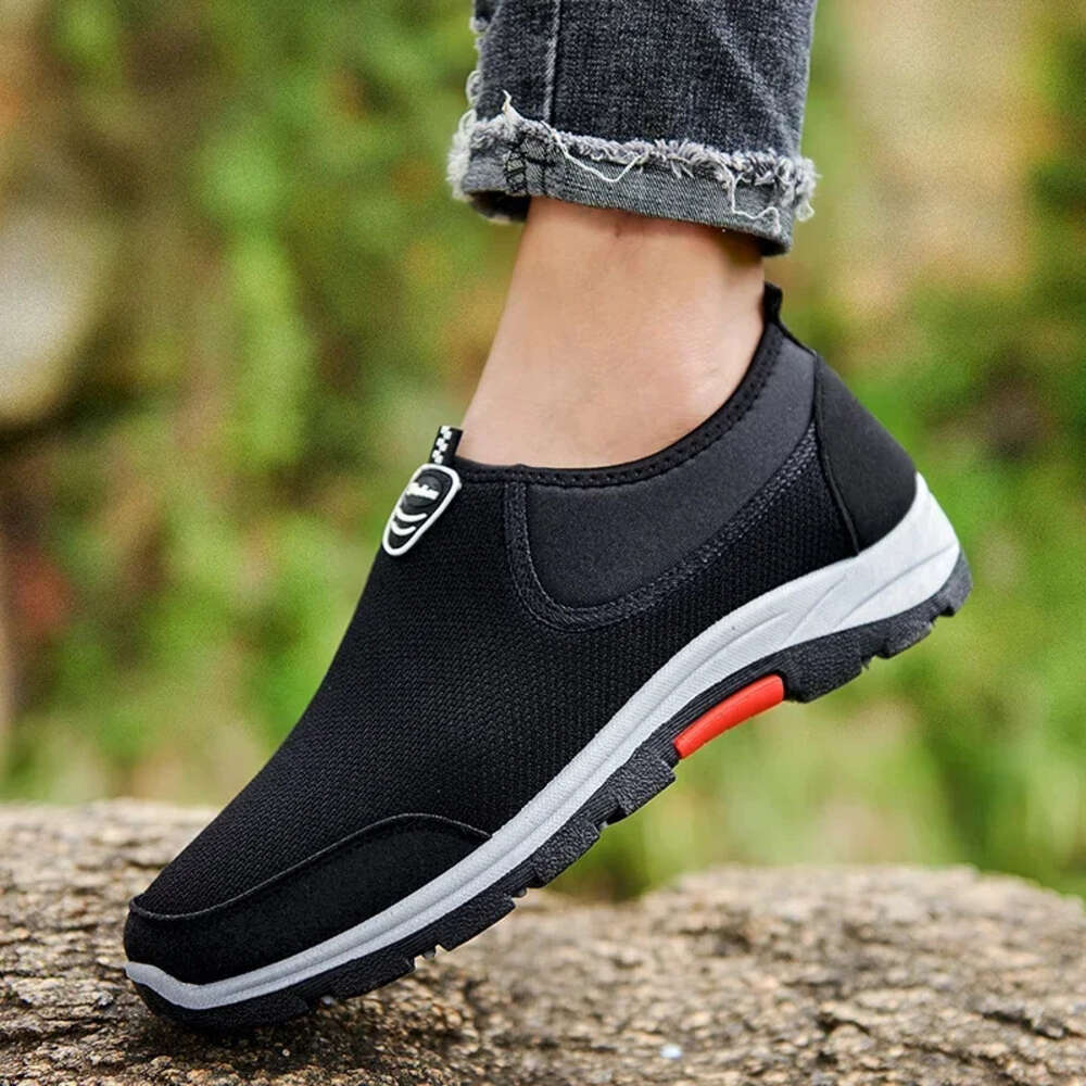 Walking Lightweight Summer Outdoor Sneakers Men Fashion Casual Shoes Breathable Slip On Mens Loafers Zapatillas Hombre Ddmysaturn