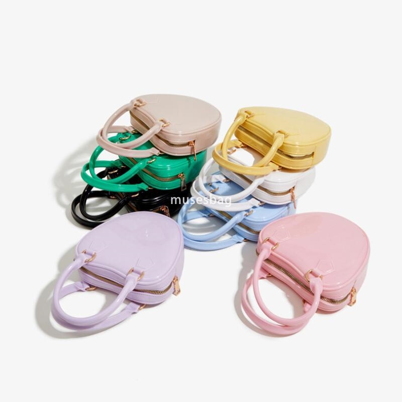 Cute and trendy jelly bag new waterproof crossbody bag women's small bag women's love shoulder bag high-end portable handbag travel dopamine