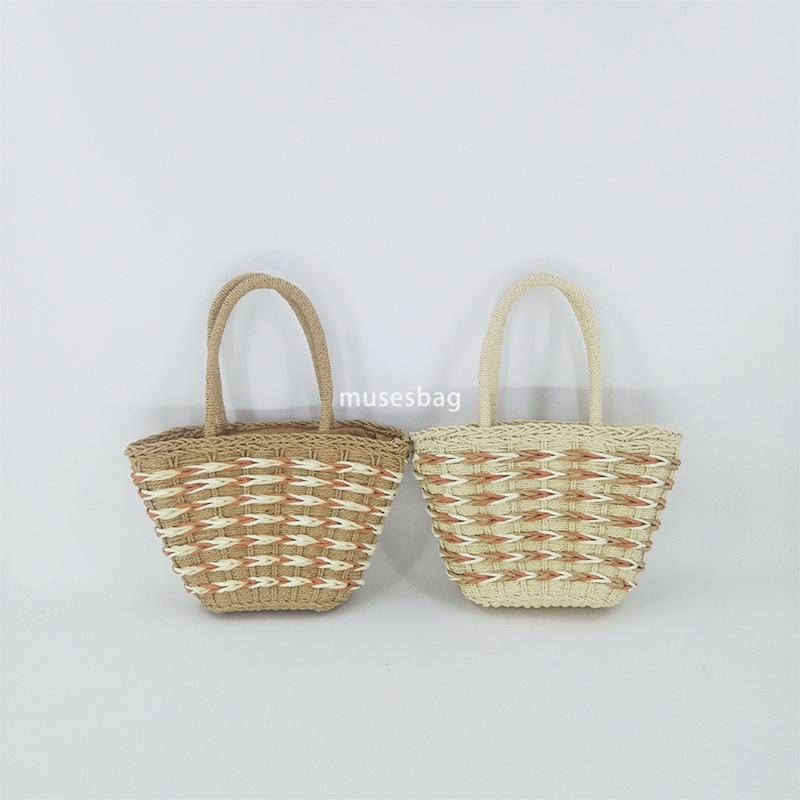 Designer Women's Fashion Classic Casual Summer Seaside Handmade Lightweight Woven Bag Gentle Same Style Beach Multi functional Handheld Diagonal 