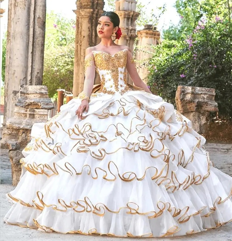 Puffy Mexican Quinceanera Dresses Ball Gown Long Sleeves Tulle Tiered Appliques Charro Sweet 16 Dresses 15 Anos