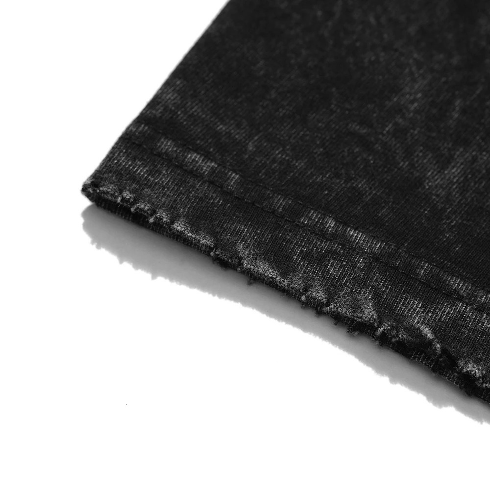 Summer Streetwear Vintage T Shirt Cartoon Anime Graphic Oversized T-Shirt Men Fashion Cotton Tops Tees Washed Black Tshirt 240601