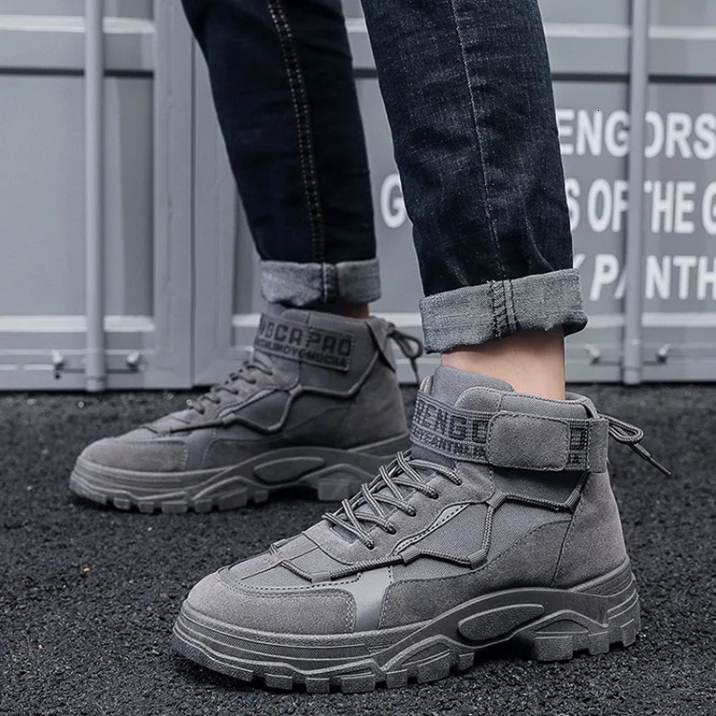2024 Mens Tactical Military Combat Boots Outdoor Anti slip Hiking Shoes Mens Lace Platform Footwear Boots Botas Masculinas 240605
