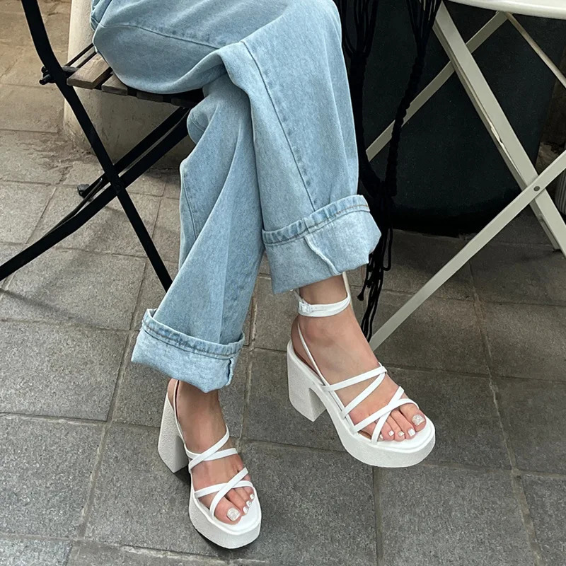 Women Strappy Platform Sandals Summer Square Head Solid Color High Heels Temperament Outdoor Non-slip Shoes Sandalias De Mujer 240605