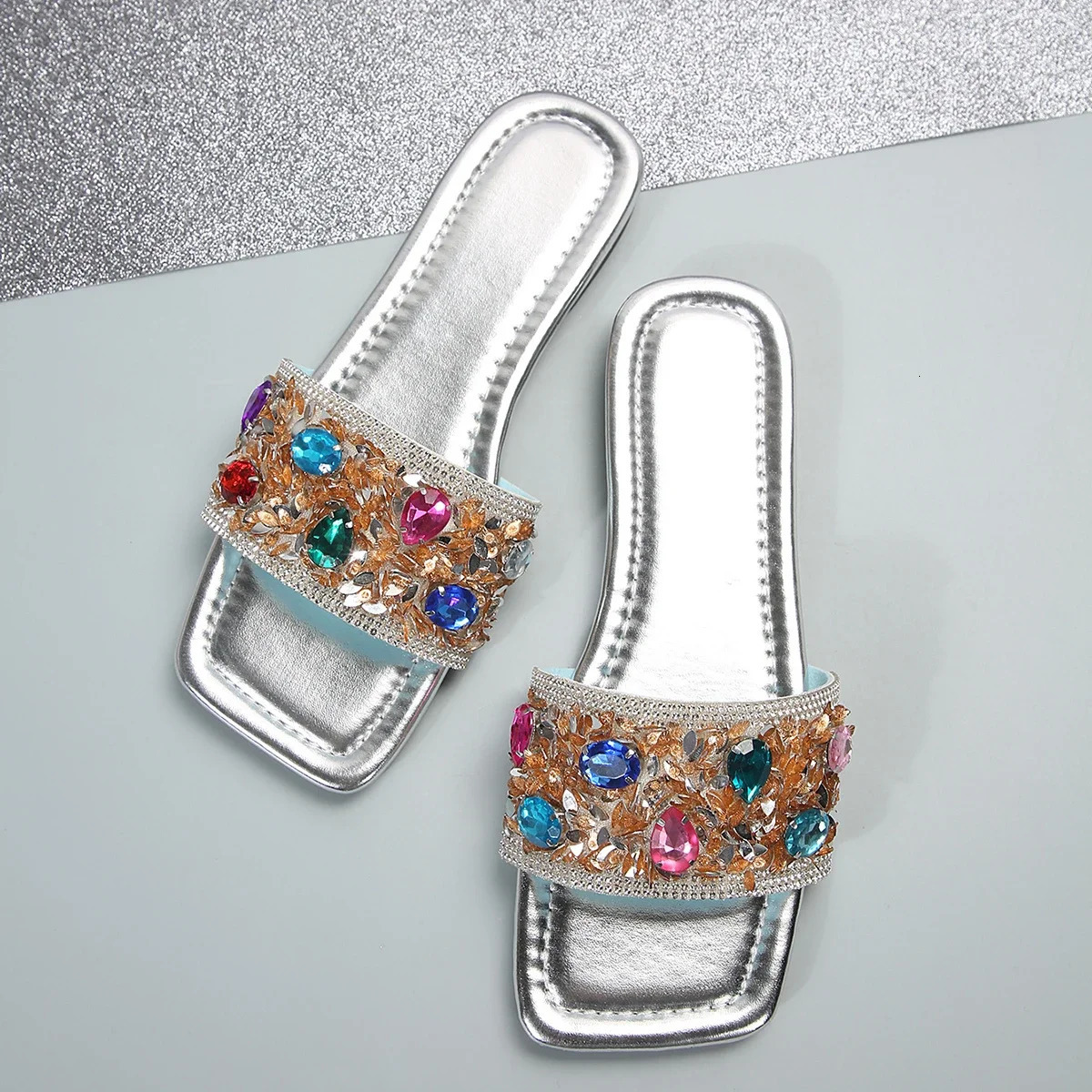 Summer Shiny Slippers for Women New Ladies Flat Beach Slipper Women Silver Sandals Outdoor Shoes Luxury Designer Plus Size 43 240605