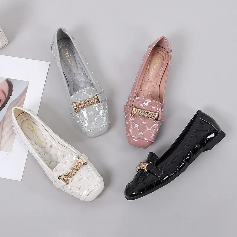 Woman Relax Square Toe Rhinestone Soft Bottom Cute Shoes Metal Casual Pink Black Flats Female Decoration Soft Skin Loafers 240605