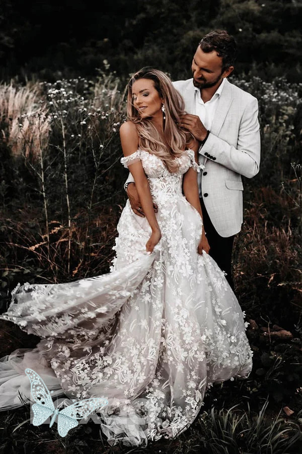 2024 lace wed dress Country Dresses Bohemian Boho Lace Appliqued Bridal Gowns Long Sleeve Sweep Train Beach Wedding Dress luxury designer boho Country