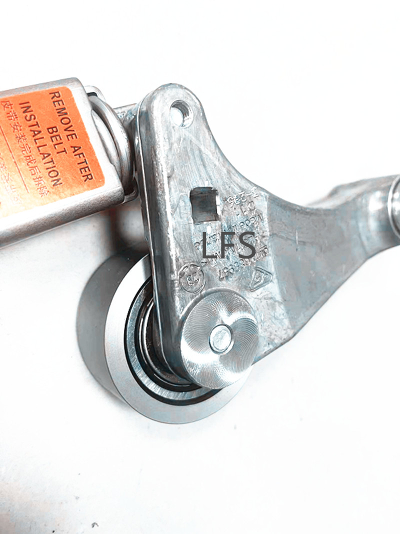 Applies to BUICK LACROSSE Cadillac XT5 Belt Tensioner/12685957/12683523