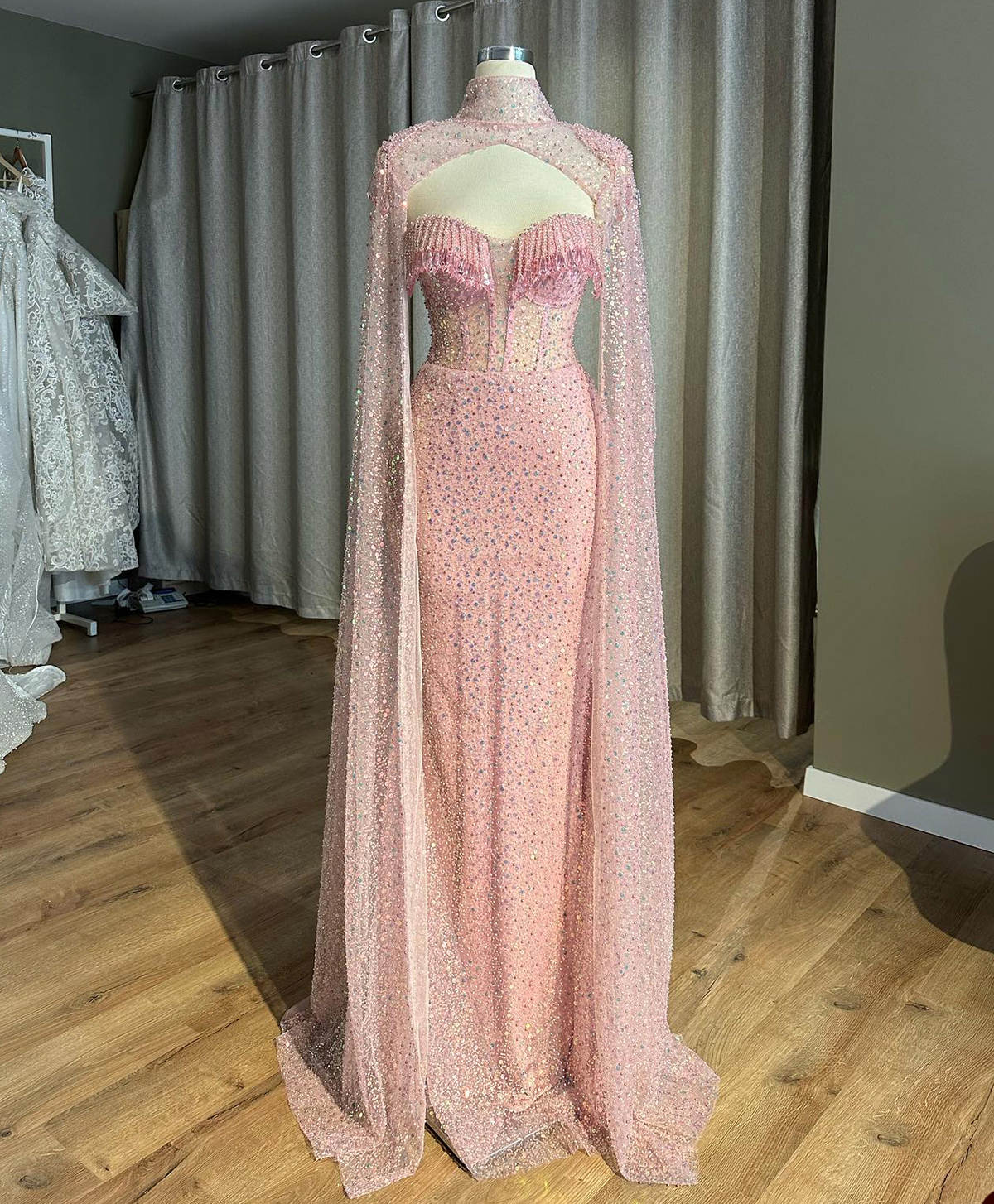 Fashion Prom Dresses Mermaid Sequined Tassels Hollow High Neck Sweep Train Backless Zipper Custom Made Plus Size Party Evening Dress Vestido De Noite