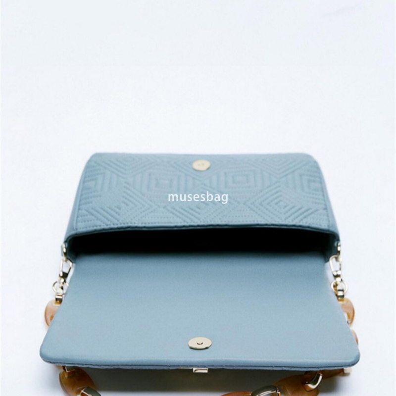 New women's bag with beaded chain simple and versatile French stick bag fashionable and trendy one shoulder small square bag high-end commuting b
