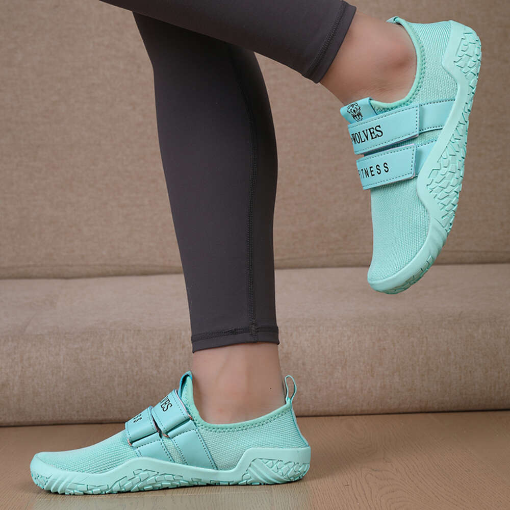 Ddmyoutdoor New Unisex Powerlifting Deadlift Yoga Gym Beach Sports Sumo Sole Portable Sneakers Soft Bottom Training Footwear Men Shoes