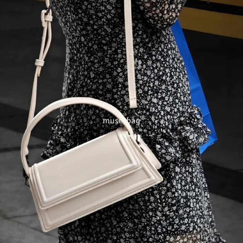New Small Square Bag Leisure Fashion Handheld One Shoulder Crossbody Bag Large Capacity Commuter Women's Bag High Quality Handbag