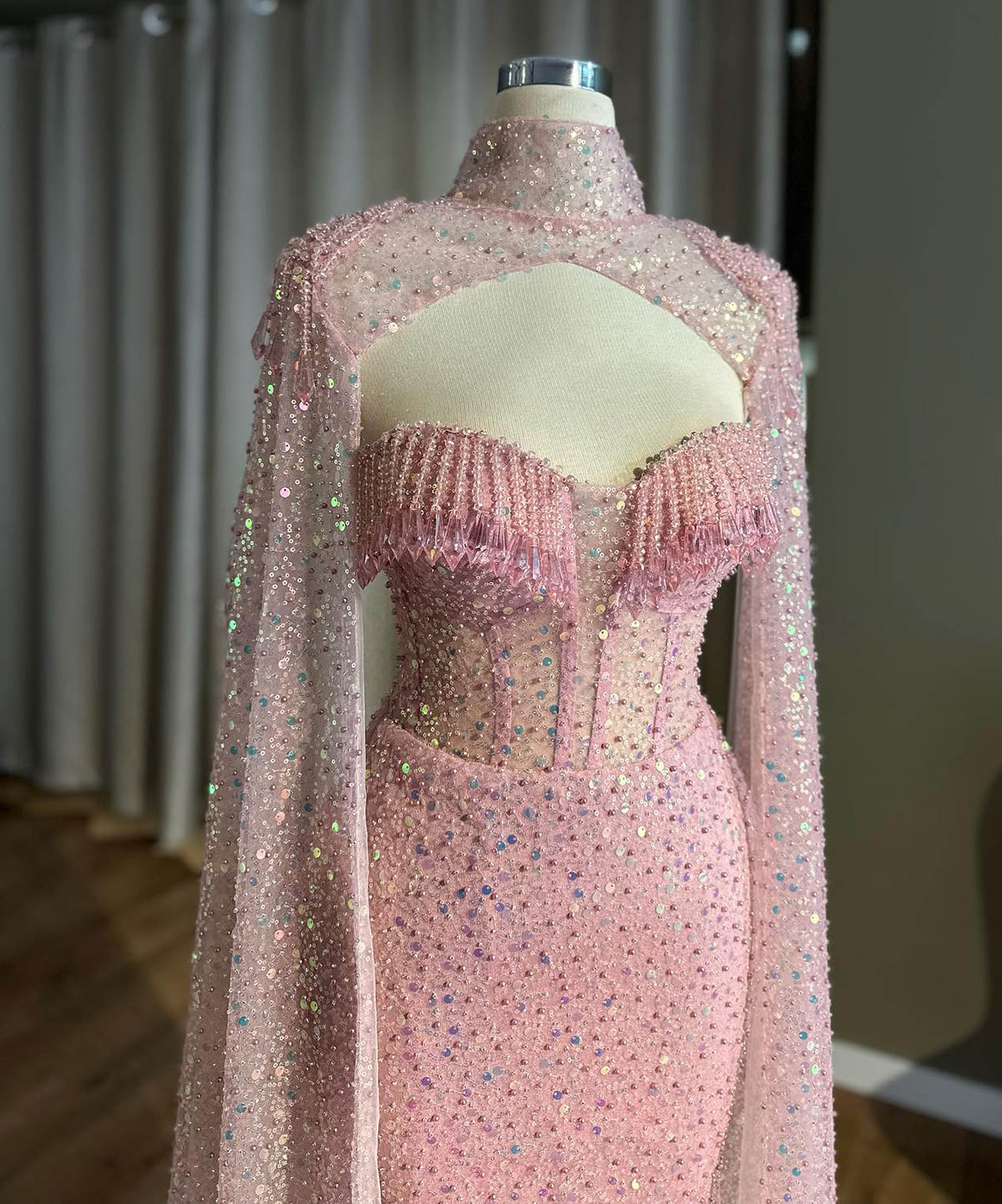 Fashion Prom Dresses Mermaid Sequined Tassels Hollow High Neck Sweep Train Backless Zipper Custom Made Plus Size Party Evening Dress Vestido De Noite