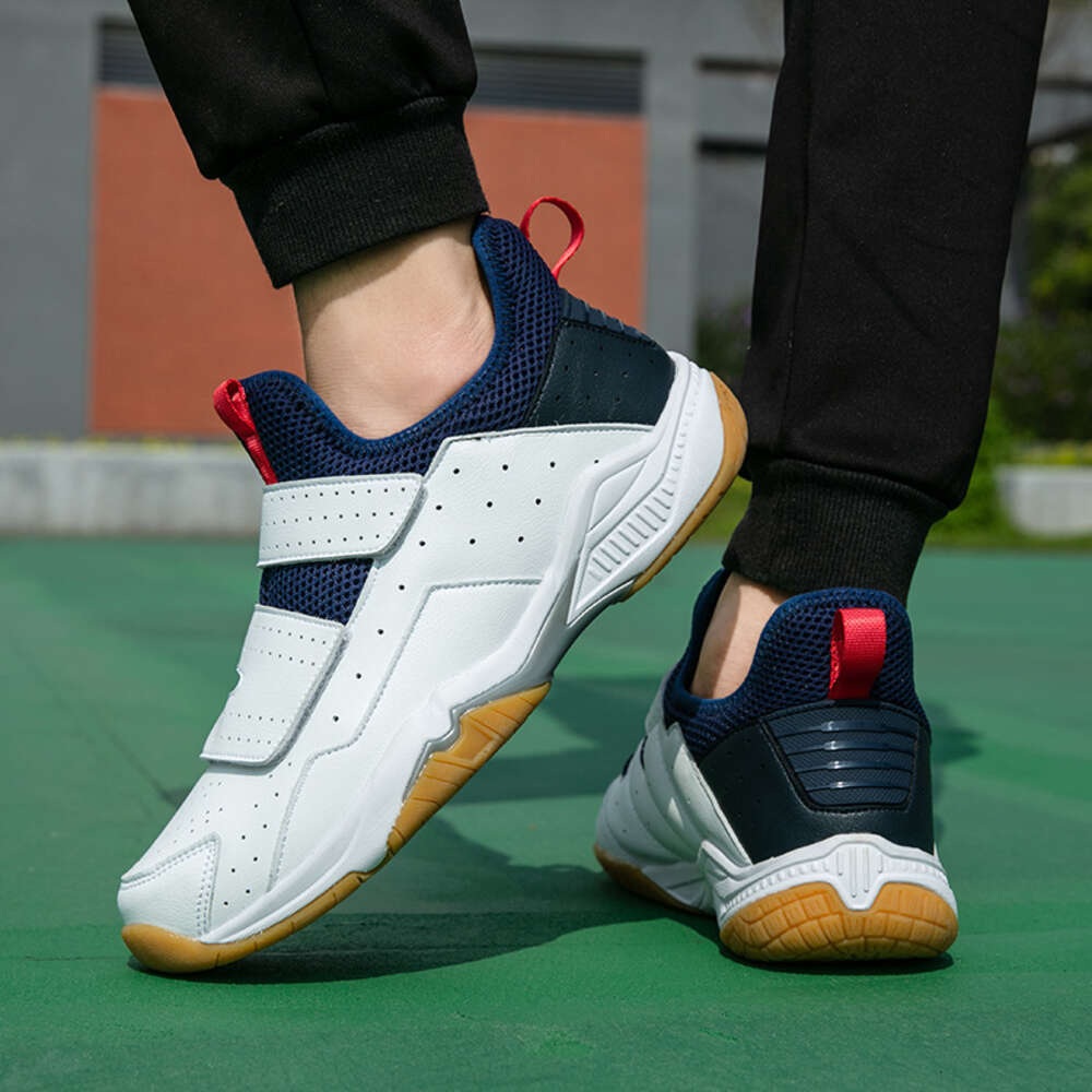 Women Professional Badminton Walking Sneakers Men Volleyball Outdoor Sports Training Tennis Shoes dropshipping