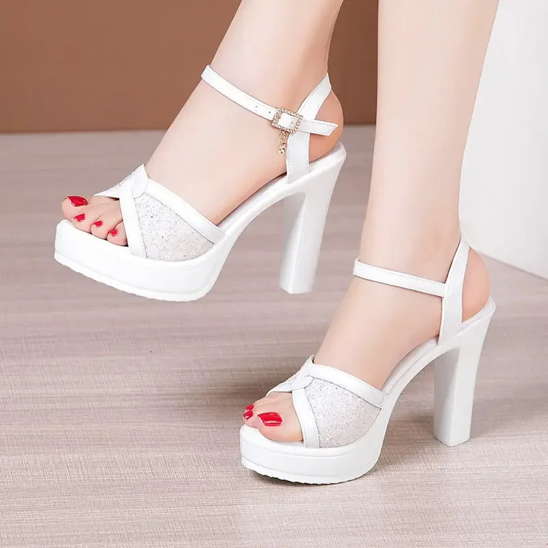 Small size 32-43 white red light wedding shoes womens block high heels sandals 2024 summer platform sandals office model 240605