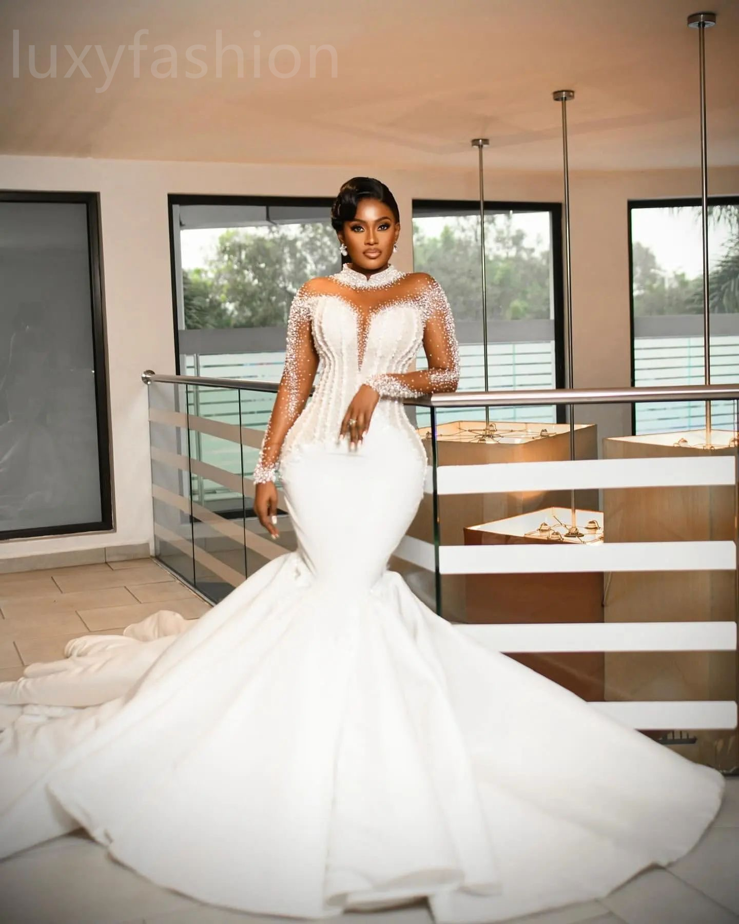 Aso Ebi 2024 White Mermaid Wedding Pearls Beaded urious Satin Long Sleeves Bridal Gowns Dresses ZJ303
