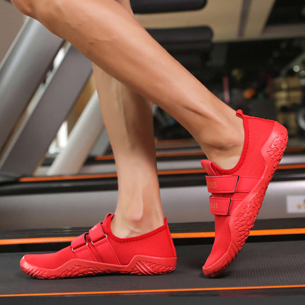 Ddmyoutdoor New Unisex Powerlifting Deadlift Yoga Gym Beach Sports Sumo Sole Portable Sneakers Soft Bottom Training Footwear Men Shoes