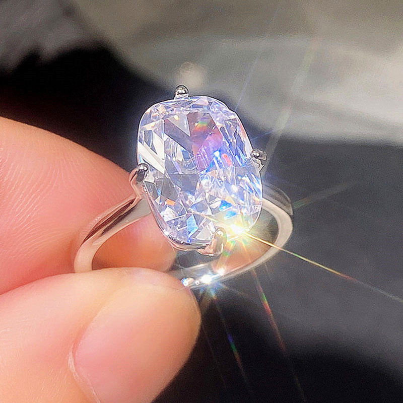 Handmade Classical 4 Claw Wedding Rings Simple Fashion Jewelry Cushion Shape 925 Sterling Silver Fill White Zircon CZ Diamond Party Women Engagement B