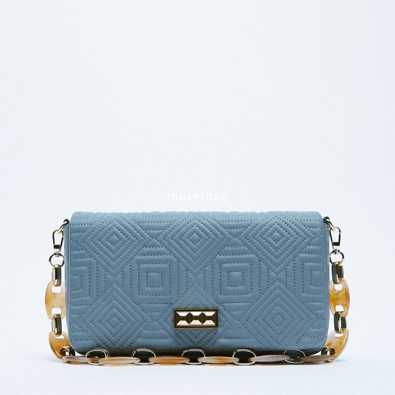 New women's bag with beaded chain simple and versatile French stick bag fashionable and trendy one shoulder small square bag high-end commuting b