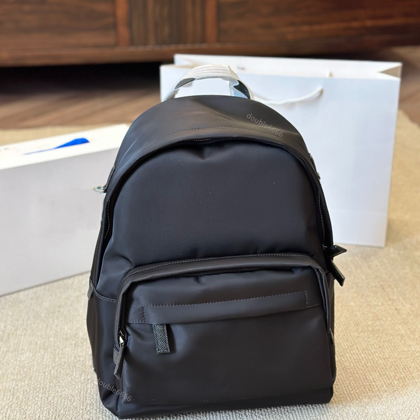 Luxury designer men's women's simple casual backpacks, student bags, classic messenger bags, business bags, fashion shoulder bags, crossbody bags, laptop bags, book bags