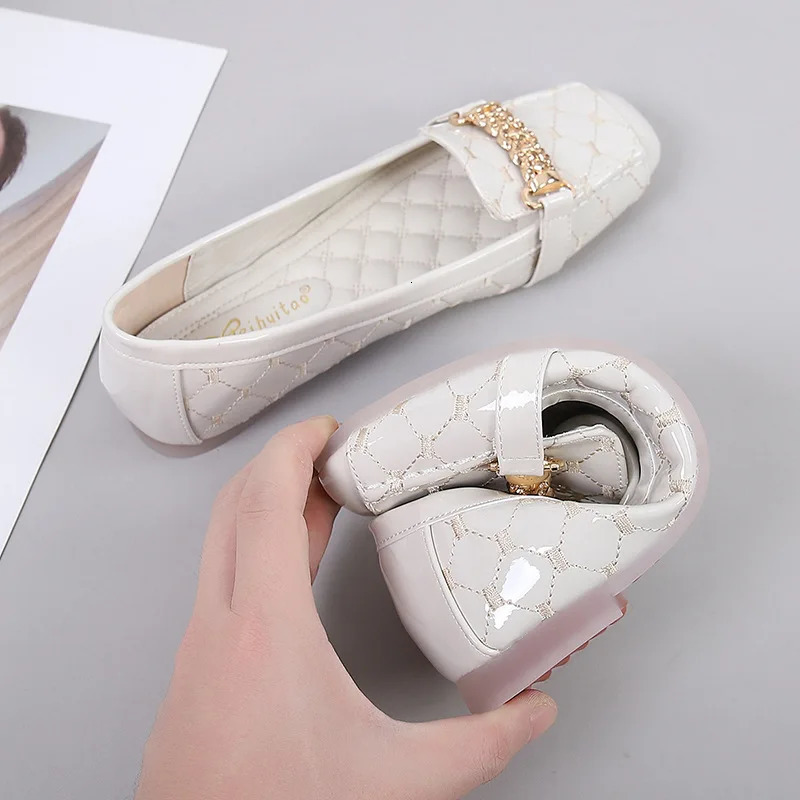 Woman Relax Square Toe Rhinestone Soft Bottom Cute Shoes Metal Casual Pink Black Flats Female Decoration Soft Skin Loafers 240605