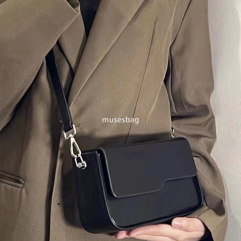Spring and Summer New Style Small Bag Fashionable Square Mobile Phone Bag Box Bag Versatile White One Shoulder Crossbody Bag