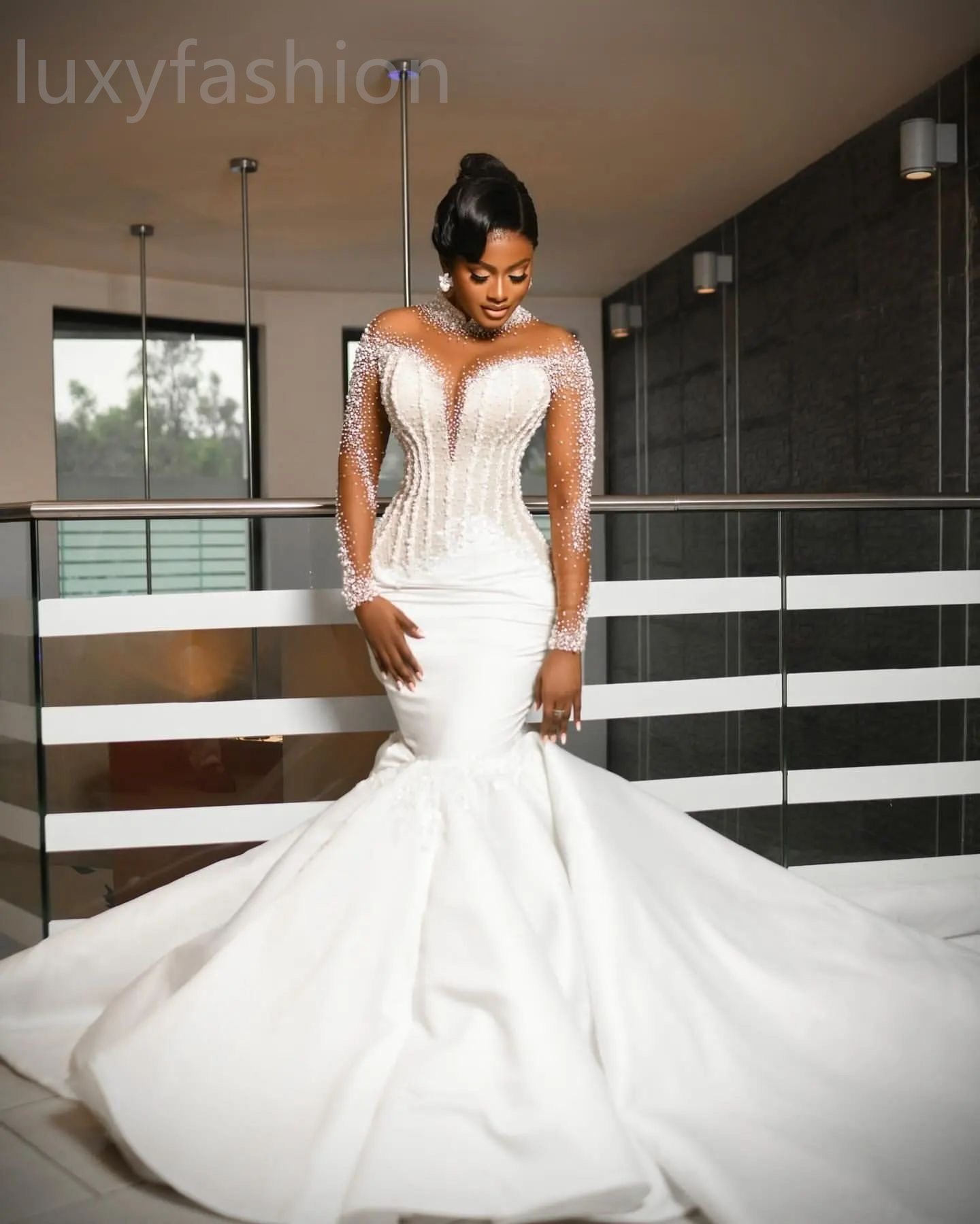 Aso Ebi 2024 White Mermaid Wedding Pearls Beaded urious Satin Long Sleeves Bridal Gowns Dresses ZJ303