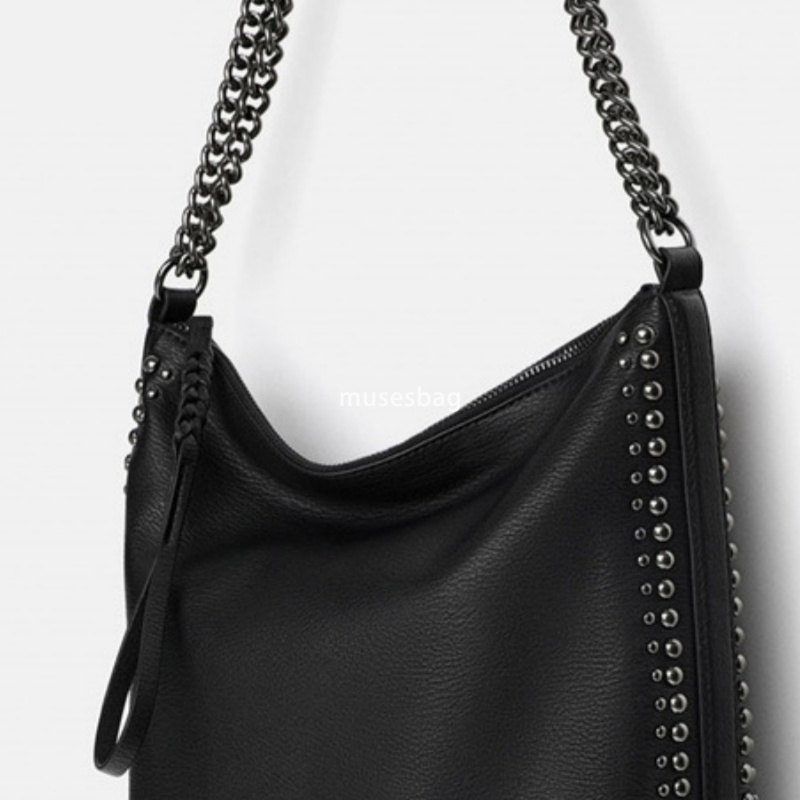 Niche design hot selling new fashionable soft tote bag handbag high-quality rivet single shoulder bag bucket bag large capacity shopping bag