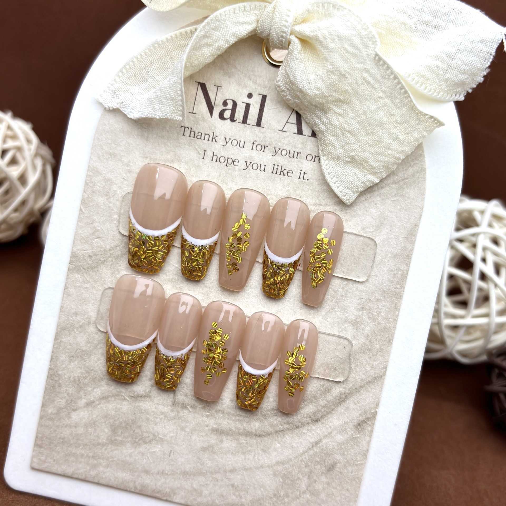 Girls False Nails Wealthy heirloom handmade wearable nail patches autumn and winter new products explosive flash French high end feeling detachable na
