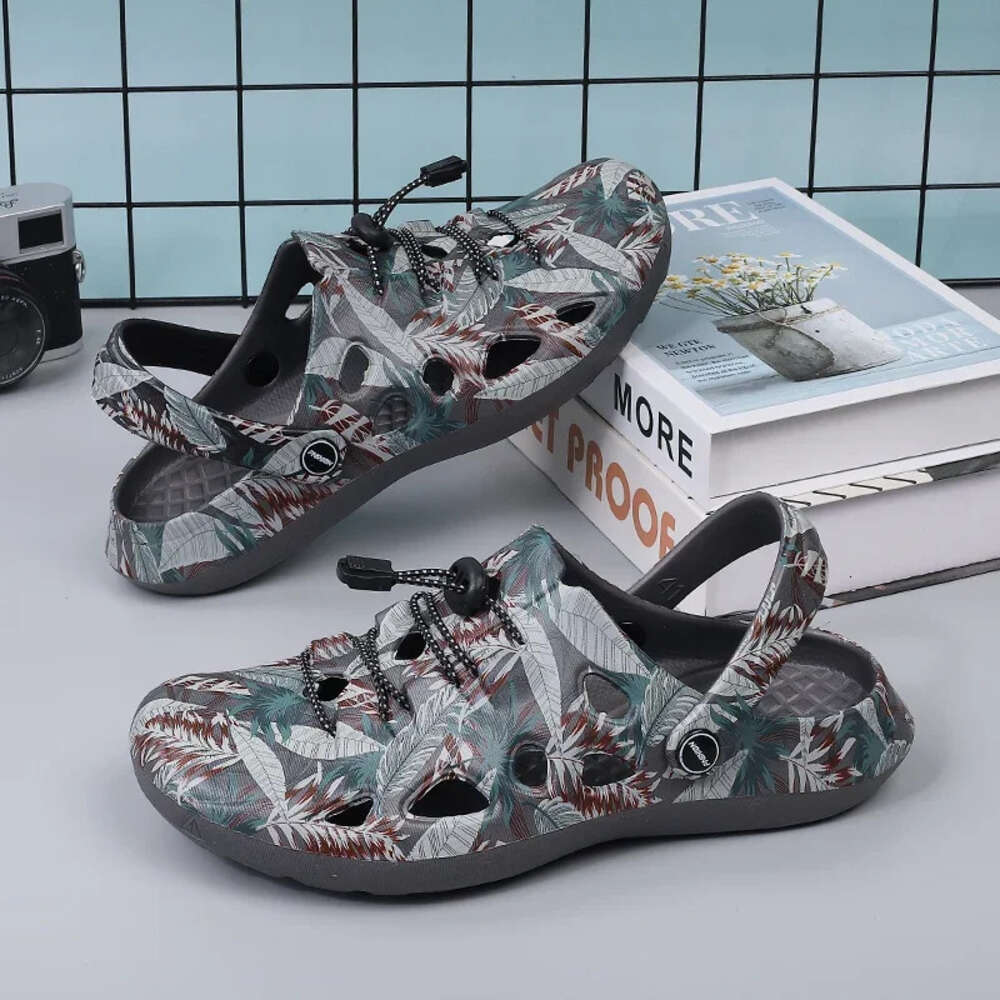 Summer Beach Outdoor Utralight Comfortable Platform Aqua Men Sandals EVA Supersoft Desinger Slippers Sandalias Hombre 50a28