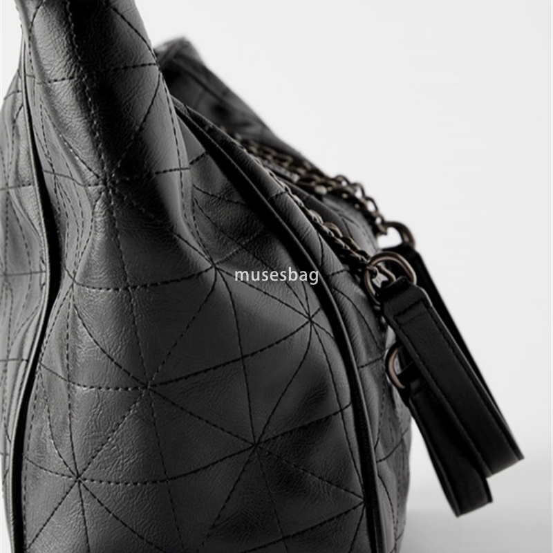 New high-end single shoulder bag with large capacity diamond grid zipper tote bag niche single shoulder handle shopping bag