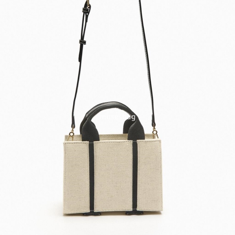 New high-quality and high-capacity tote bag with niche design high-end black and white patchwork shoulder bag canvas city carrying crossbody bag