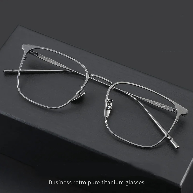 Ultra Light Pure Eyeglasses Men Frames Business Retro Casual Square Glasses 240528