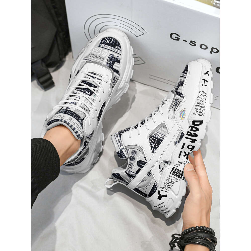 Ddmyoutdoor Sporty For Men Letter Graphic Lace Up Front Chunky Sneakers