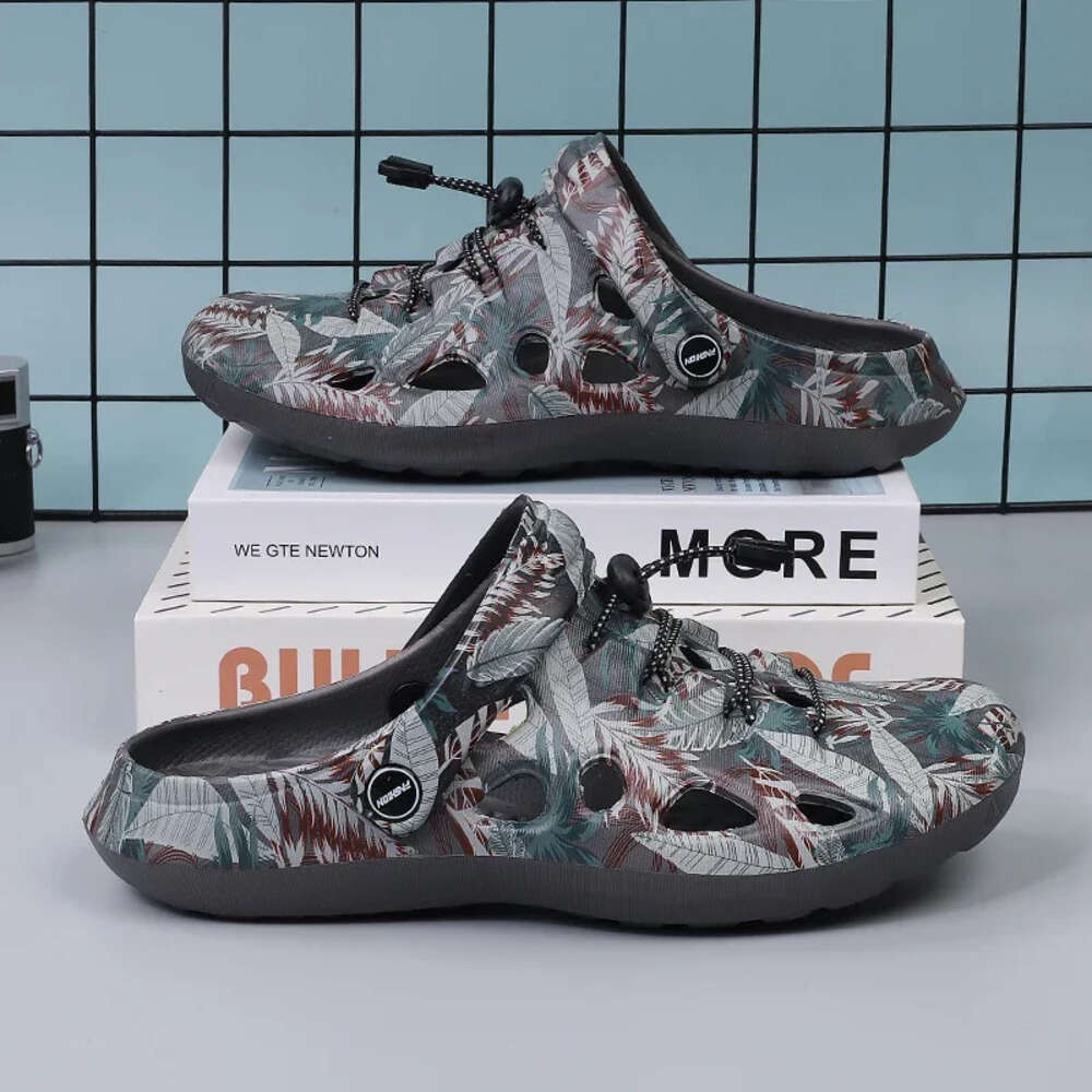 Summer Beach Outdoor Utralight Comfortable Platform Aqua Men Sandals EVA Supersoft Desinger Slippers Sandalias Hombre 50a28