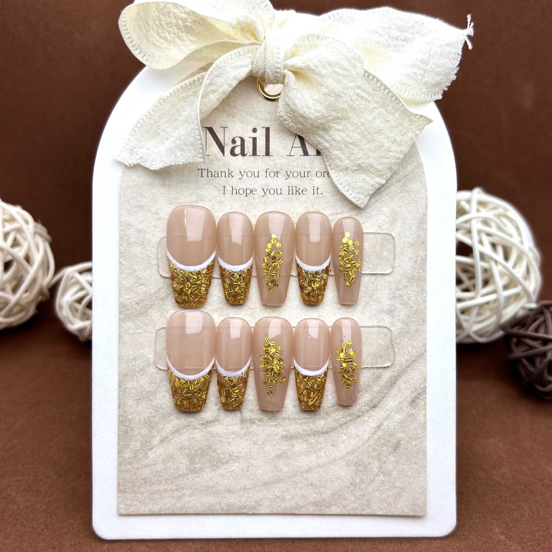 Girls False Nails Wealthy heirloom handmade wearable nail patches autumn and winter new products explosive flash French high end feeling detachable na