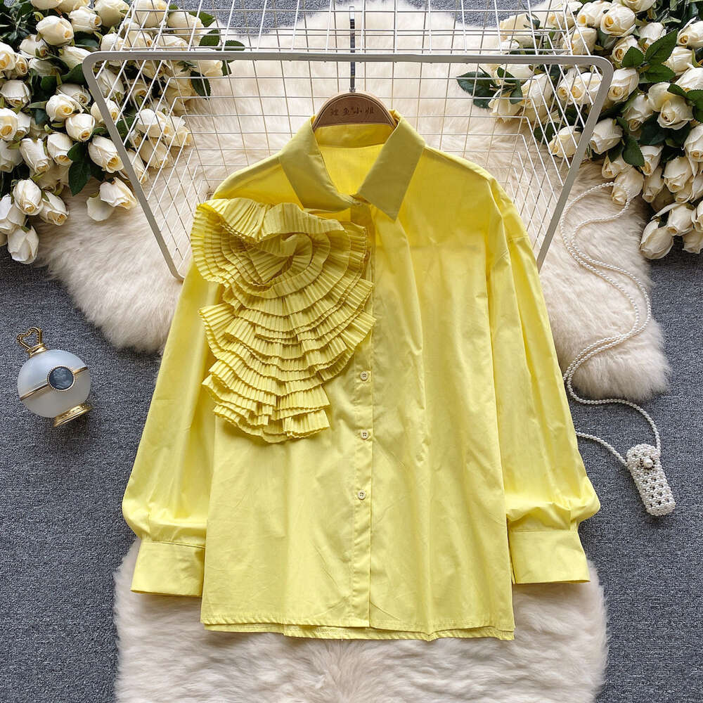 French haute couture shirt for women in autumn three-dimensional flower loose and slimming design unique and light luxury temperament top
