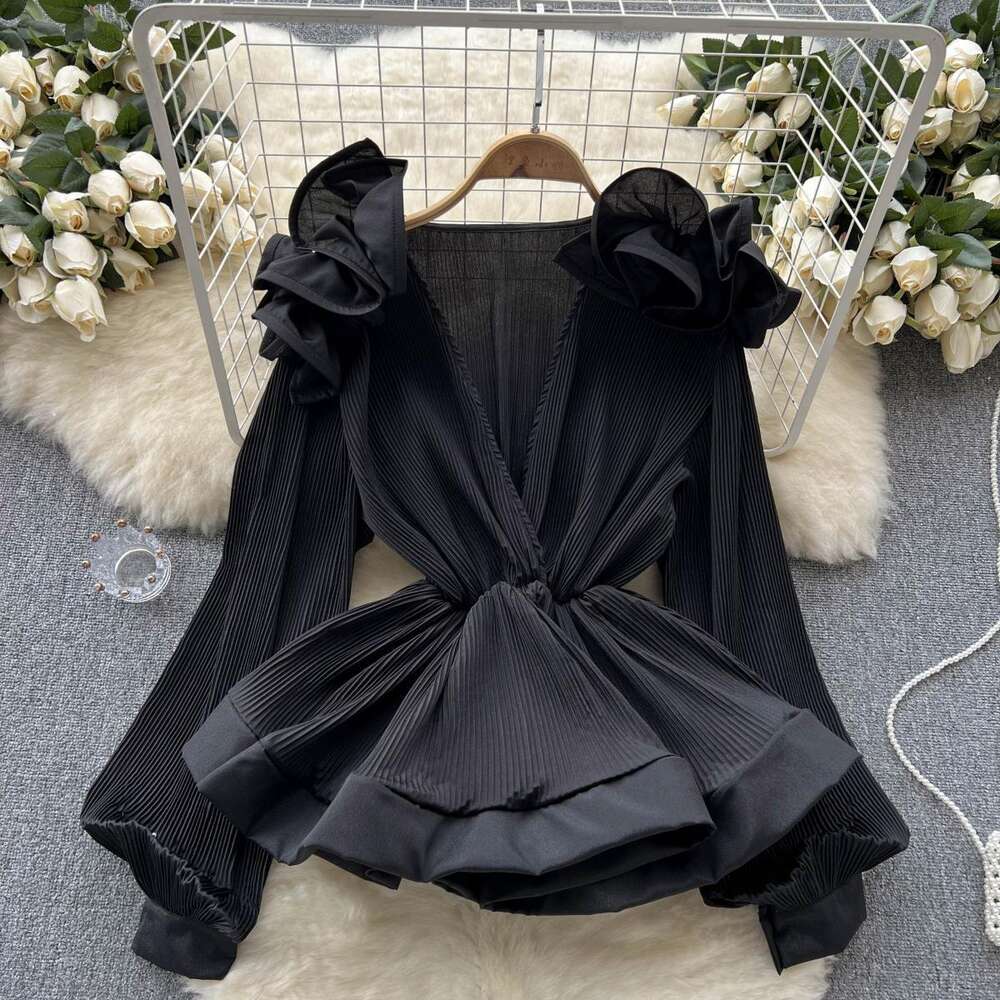 Fashionable spring and autumn new design temperament three-dimensional flower ruffle pleated V-neck pullover shirt woman