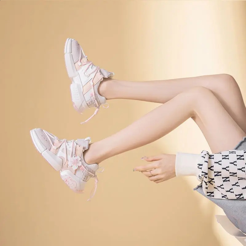 Spring cherry blossom shoes Pink Old Dad Shoes Womens original Minority Sen Department of thick bottom Casual Shoes 240606