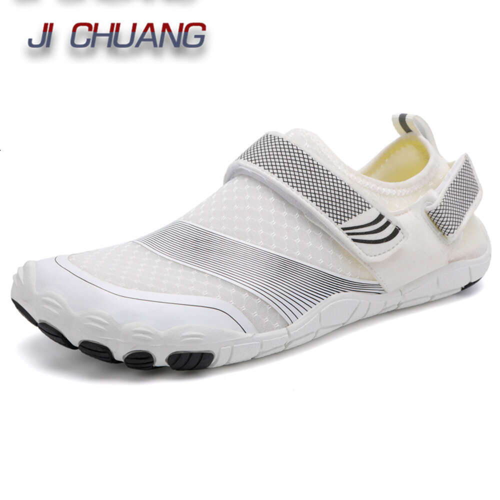 New Outdoor Rubber Soled Wading Non-slip Quick-Dry Summer Water Shoes Women/Men Swim Snorkeling Beach Slippers