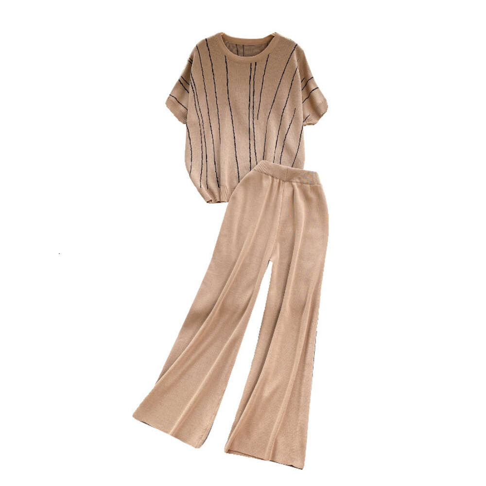 Korean version of womens clothing design with striped knit top loose coverage slimming effect high waisted wide leg pants fashionable two-piece set