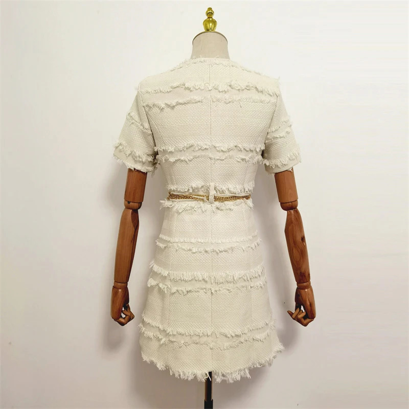 High Quality Fall Winter Fashion Women Cashmere Braid Tweed Button Pocket Pearls Chains Tassel Spliced Elegently Mini Dress 240529